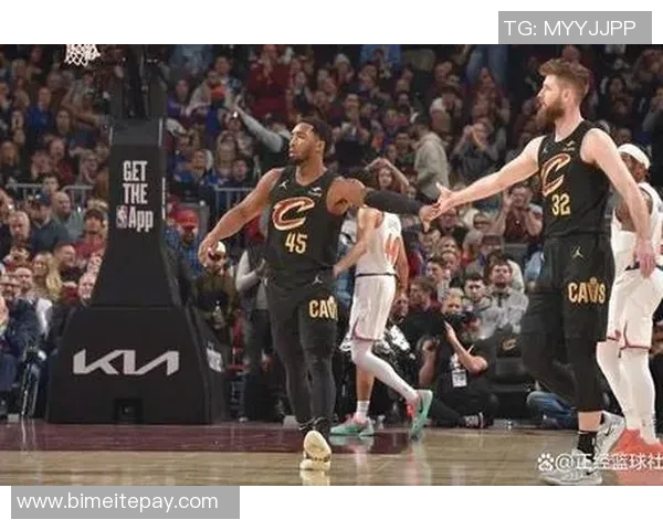 NBA常规赛精彩回放活塞对阵76人全场精彩瞬间分析与战术解读